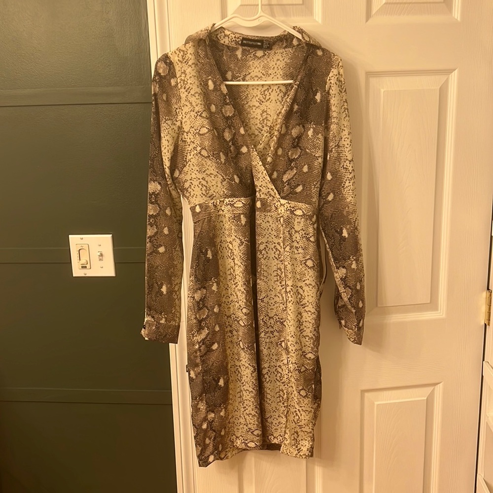 Size US 8 snake skin dress